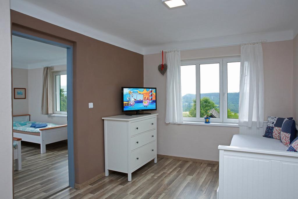 Apartments Michovka Koberovy ภายนอก รูปภาพ