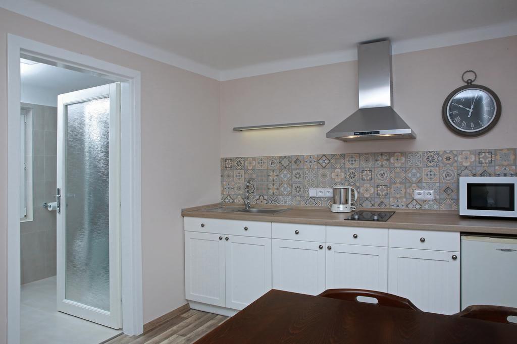 Apartments Michovka Koberovy ภายนอก รูปภาพ